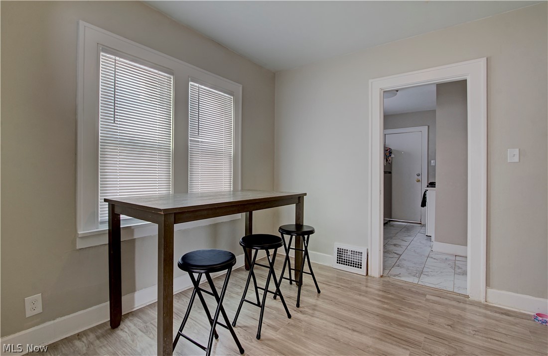 16101 Raymond Street Maple Heights OH 44137