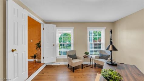 3886 Boxelder Drive Brecksville OH 44141