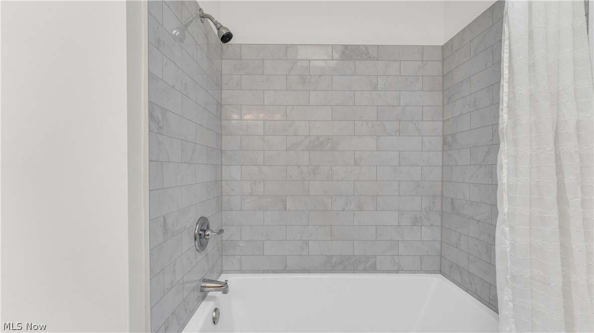 3886 Boxelder Drive Brecksville OH 44141