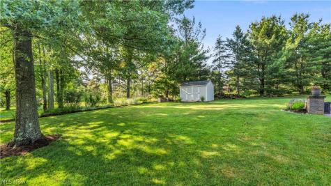 3886 Boxelder Drive Brecksville OH 44141