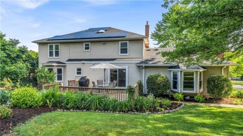 3886 Boxelder Drive Brecksville OH 44141