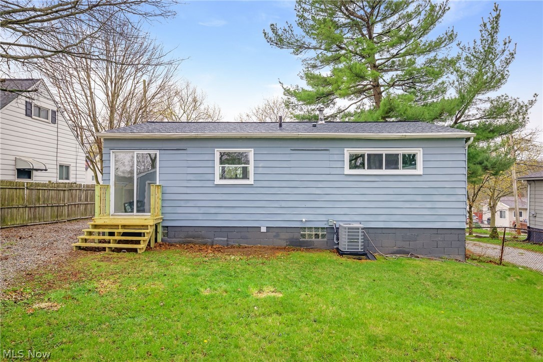 1155 Stanwood Avenue Akron OH 44314
