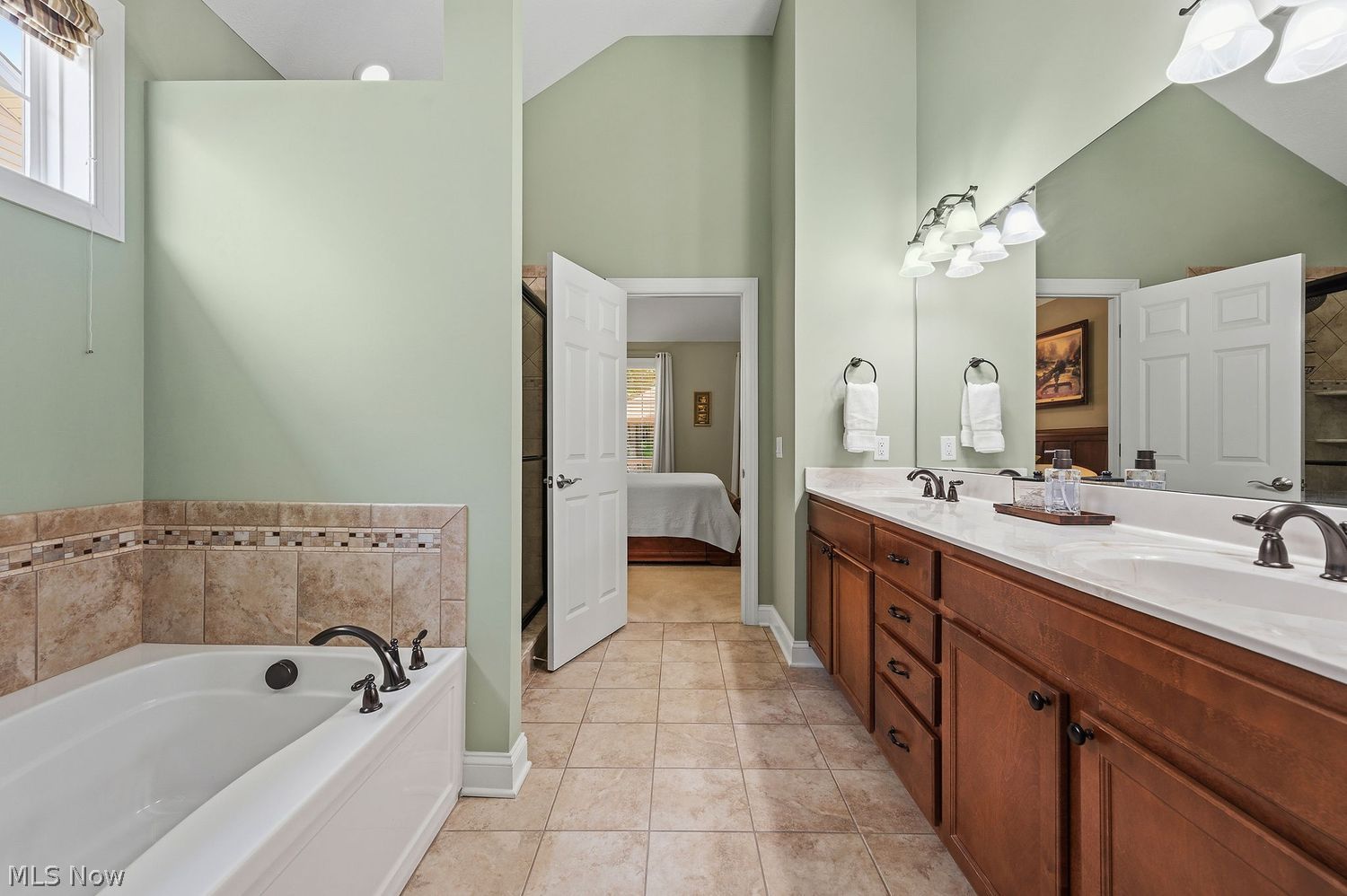 4436 Forest Lake Court Stow OH 44224