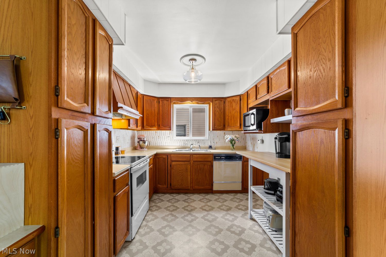 27851 Rexford Road Bay Village OH 44140