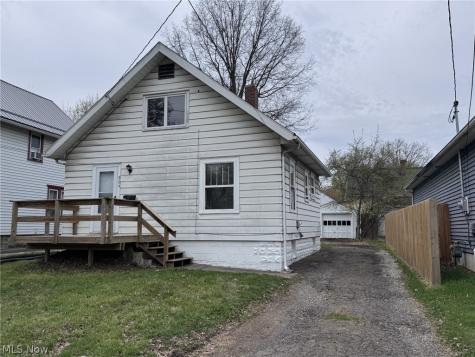 904 Iredell Street Akron OH 44310