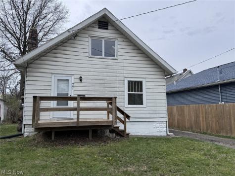 904 Iredell Street Akron OH 44310