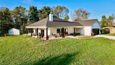 3891 Ravenna Avenue Louisville OH 44641