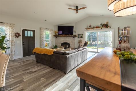 3891 Ravenna Avenue Louisville OH 44641