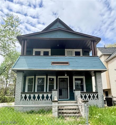 1350 Russell Road Cleveland OH 44103