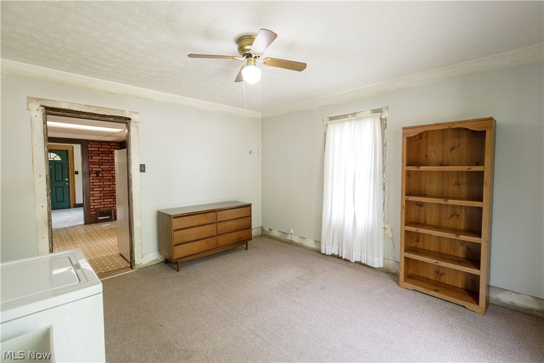 518 Hoover Place SE Hartville OH 44632