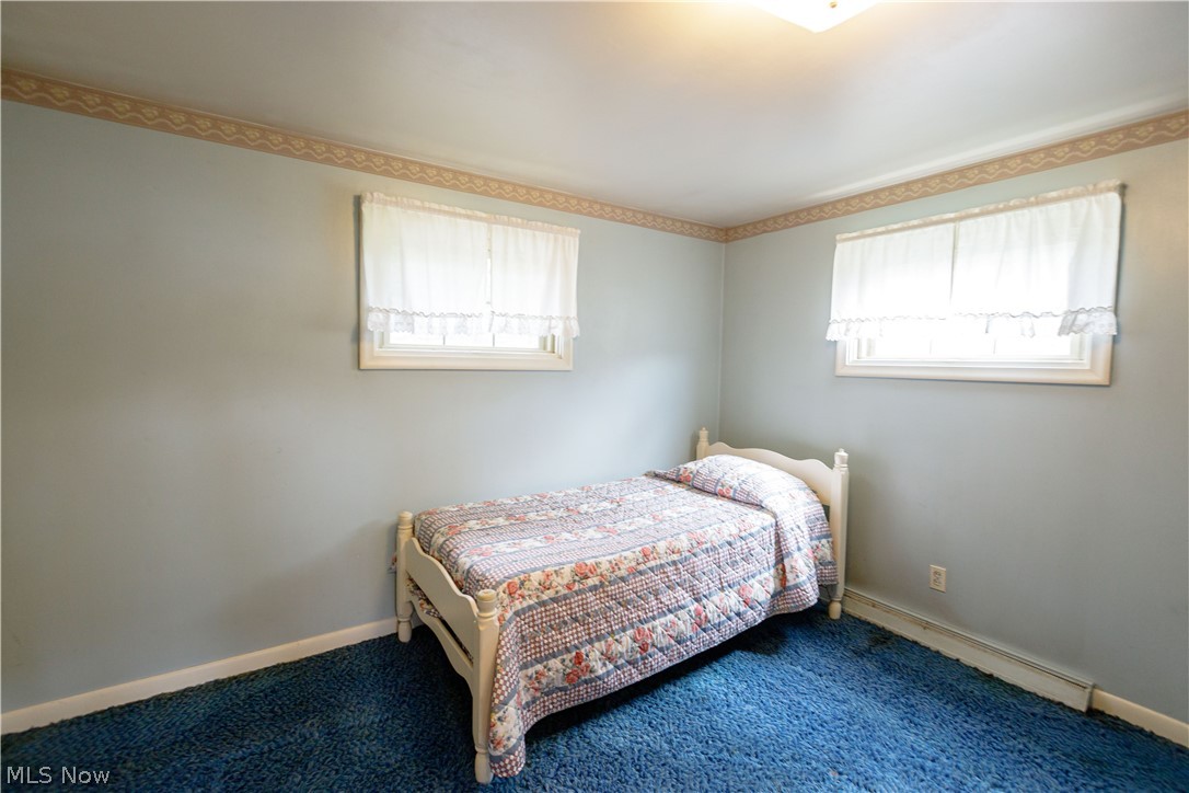 518 Hoover Place SE Hartville OH 44632