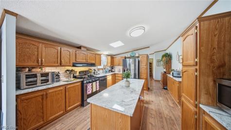 280 Cramer Drive Marietta OH 45750