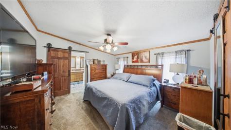 280 Cramer Drive Marietta OH 45750