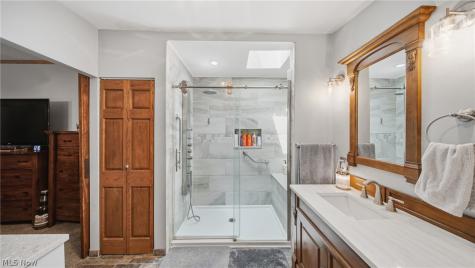 280 Cramer Drive Marietta OH 45750