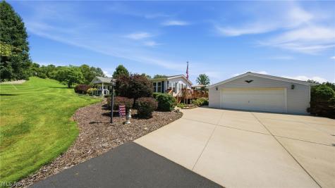 280 Cramer Drive Marietta OH 45750