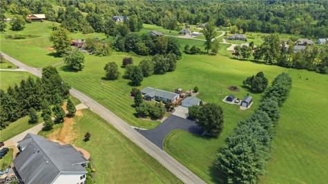 280 Cramer Drive Marietta OH 45750
