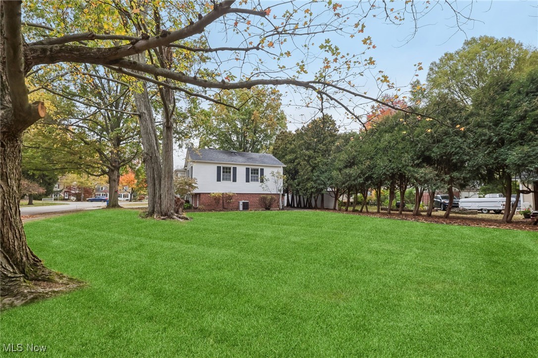 31517 Plymouth Drive Bay Village OH 44140