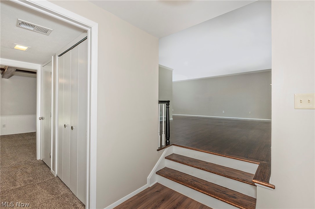 33320 Outley Park Drive Solon OH 44139