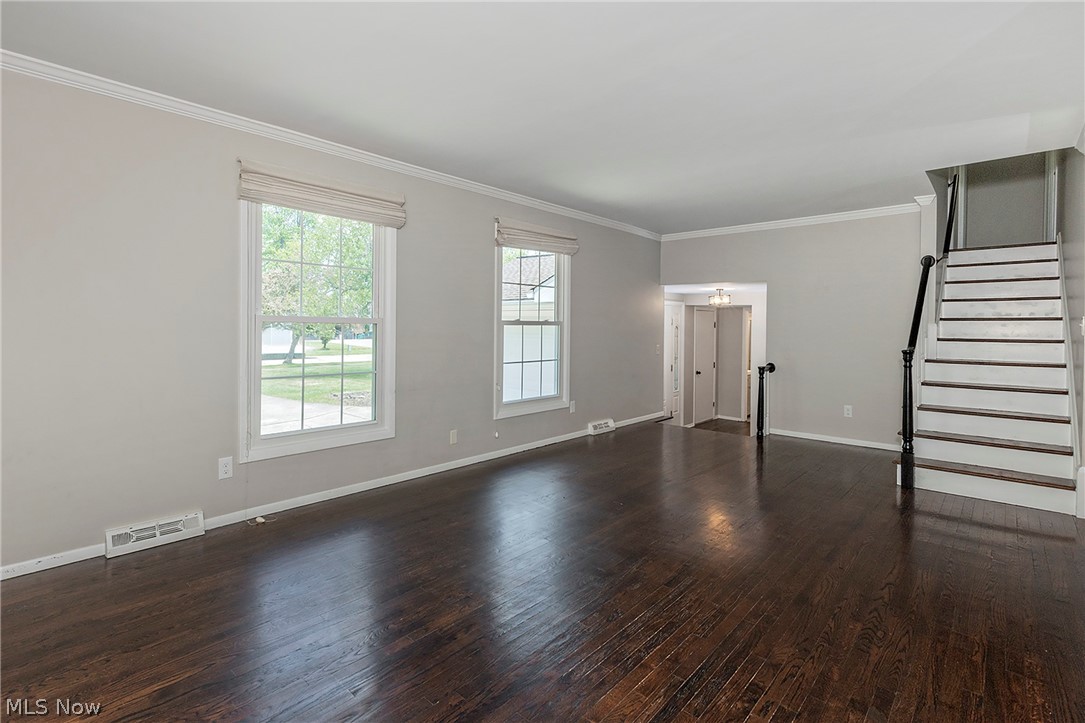 33320 Outley Park Drive Solon OH 44139