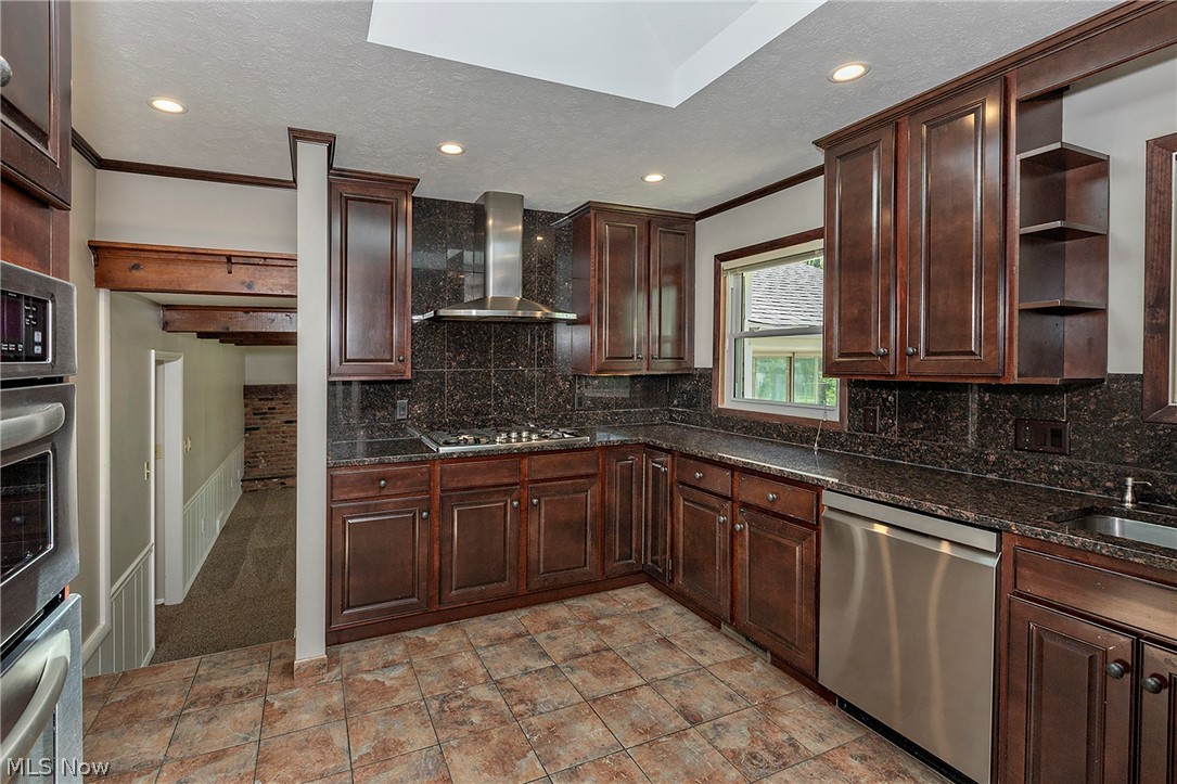 33320 Outley Park Drive Solon OH 44139