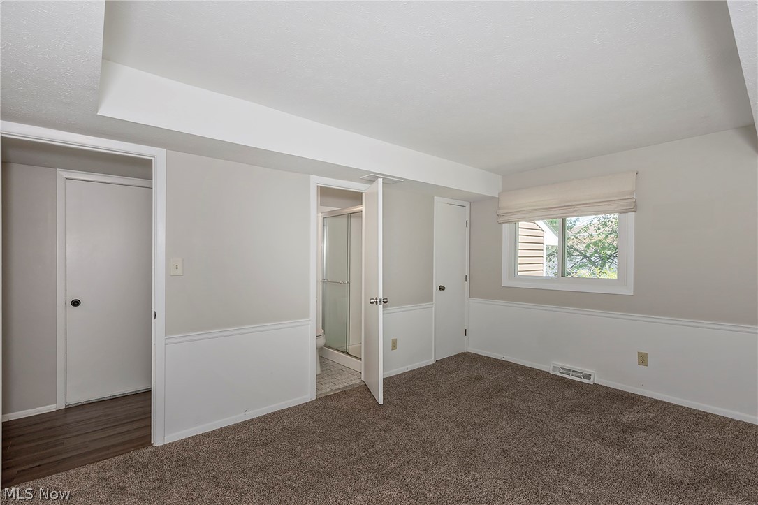 33320 Outley Park Drive Solon OH 44139