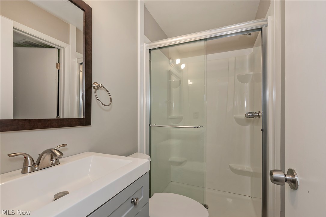 33320 Outley Park Drive Solon OH 44139