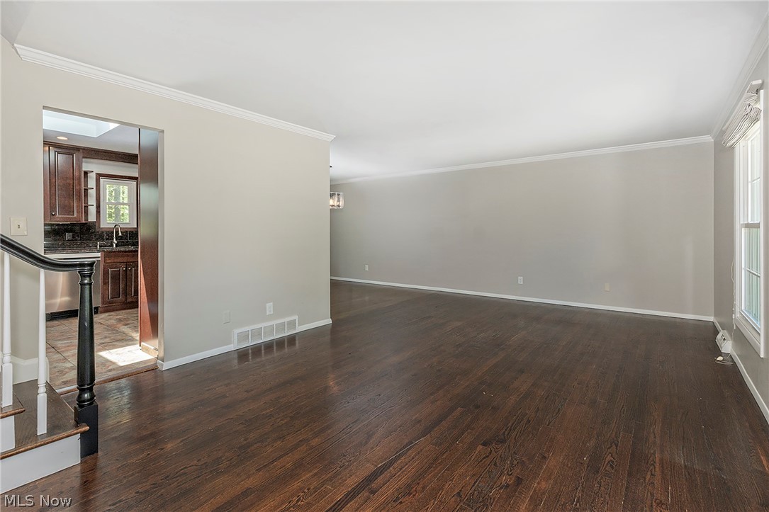 33320 Outley Park Drive Solon OH 44139