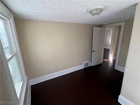 413 Stanton Avenue Akron OH 44301