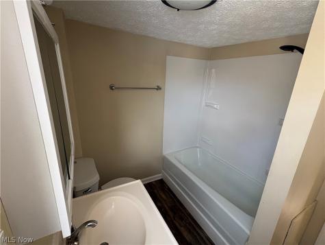 413 Stanton Avenue Akron OH 44301