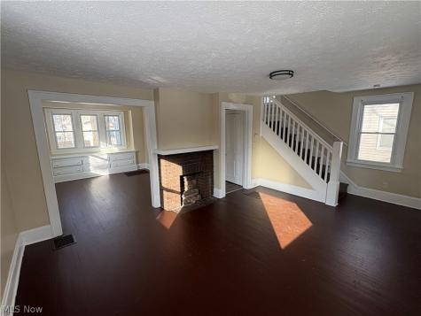 413 Stanton Avenue Akron OH 44301