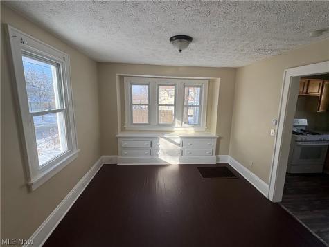 413 Stanton Avenue Akron OH 44301