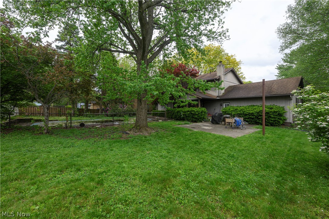 1805 Heritage Circle Dover OH 44622