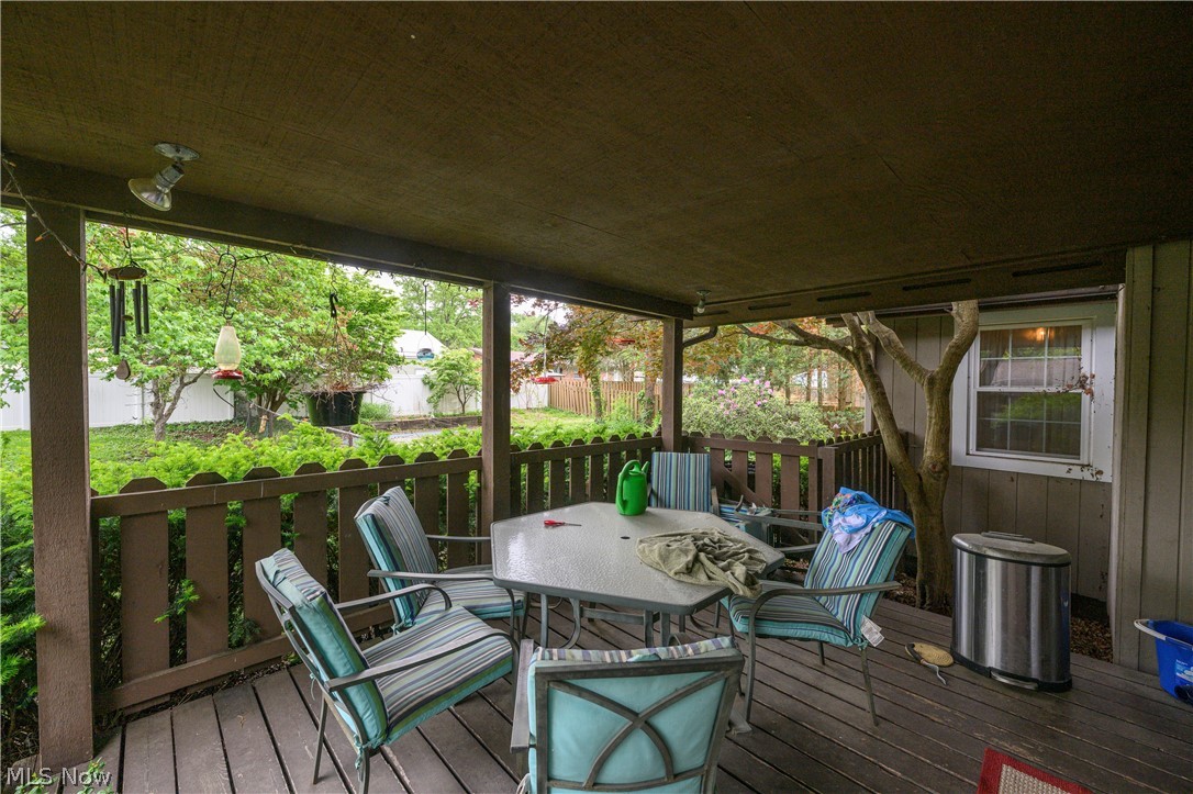 1805 Heritage Circle Dover OH 44622
