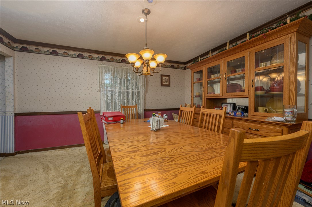 1805 Heritage Circle Dover OH 44622