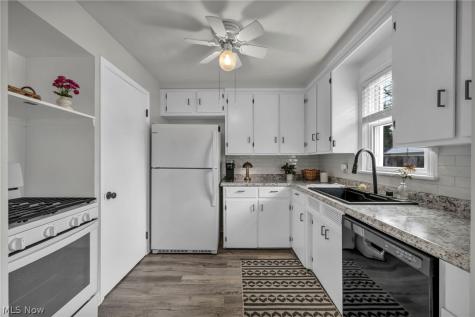 2699 Lincoln Avenue Parma OH 44134