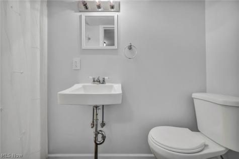 2699 Lincoln Avenue Parma OH 44134