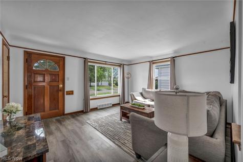 2699 Lincoln Avenue Parma OH 44134