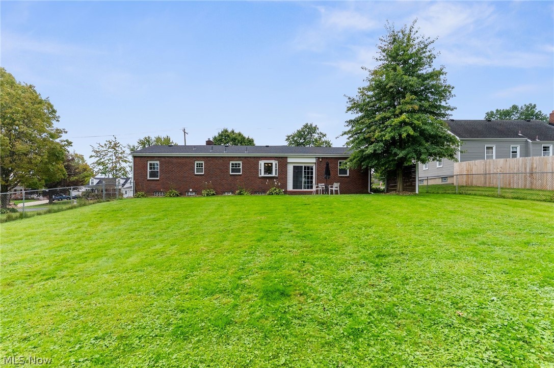 2388 W Manor Avenue Poland OH 44514