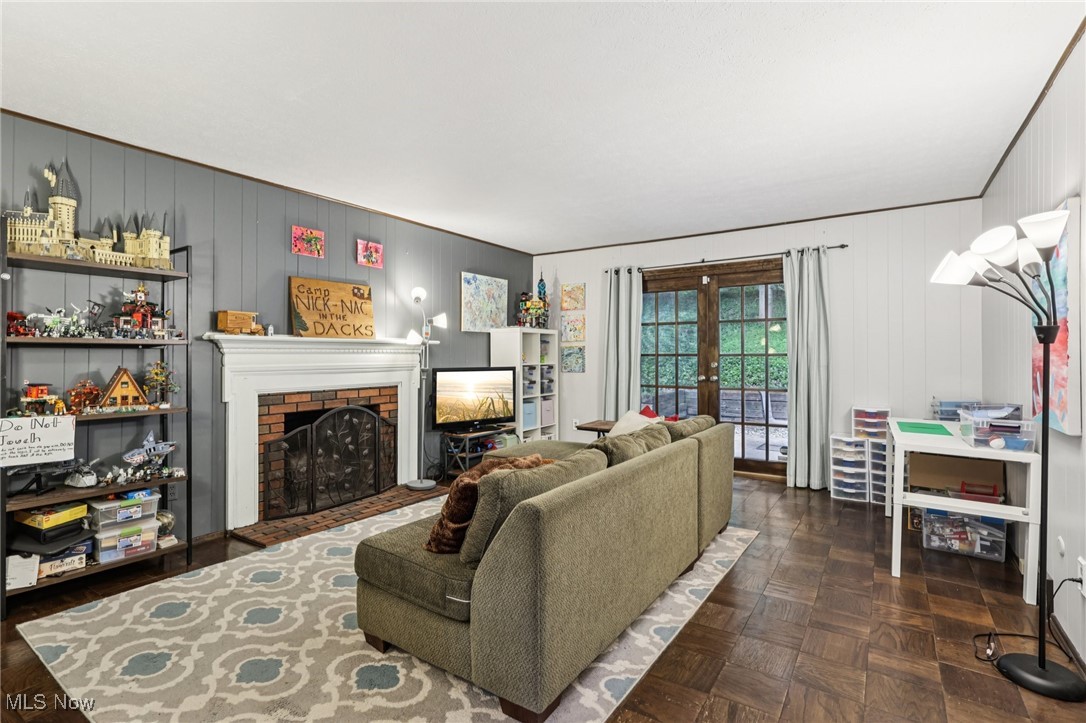 856 Lafayette Drive Akron OH 44303