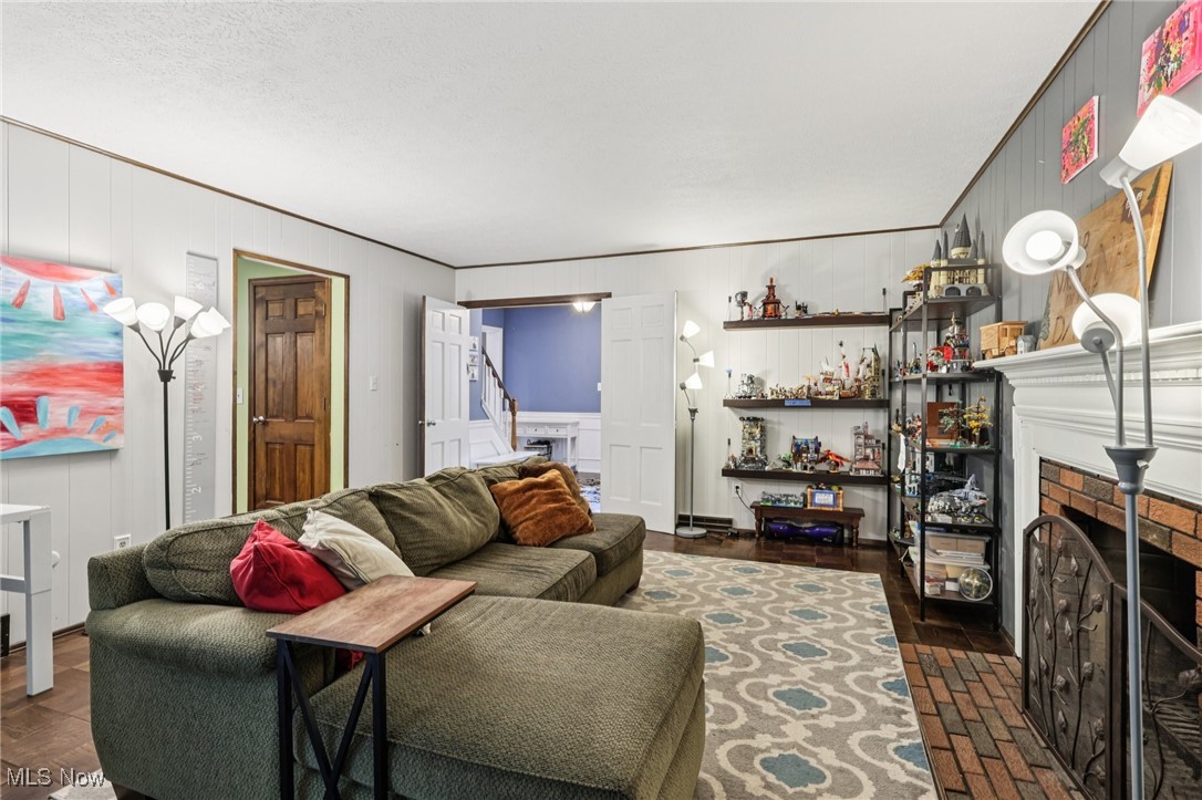 856 Lafayette Drive Akron OH 44303