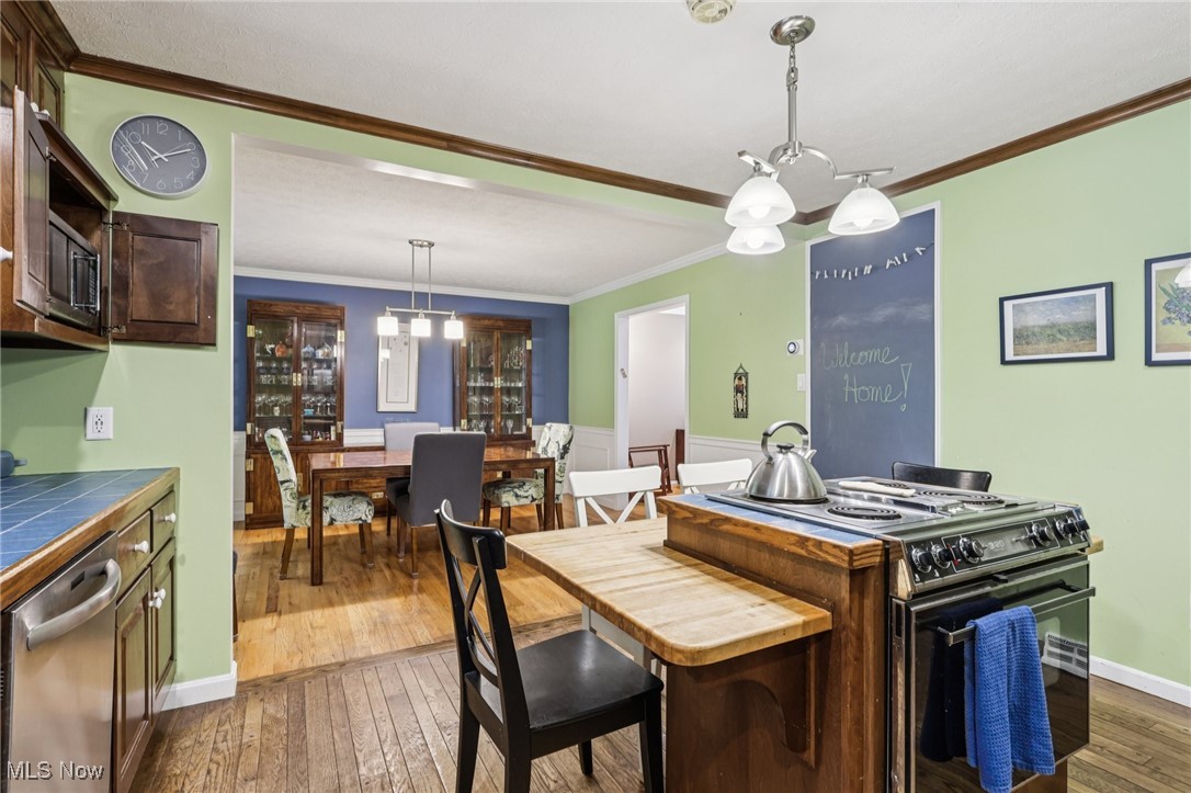 856 Lafayette Drive Akron OH 44303