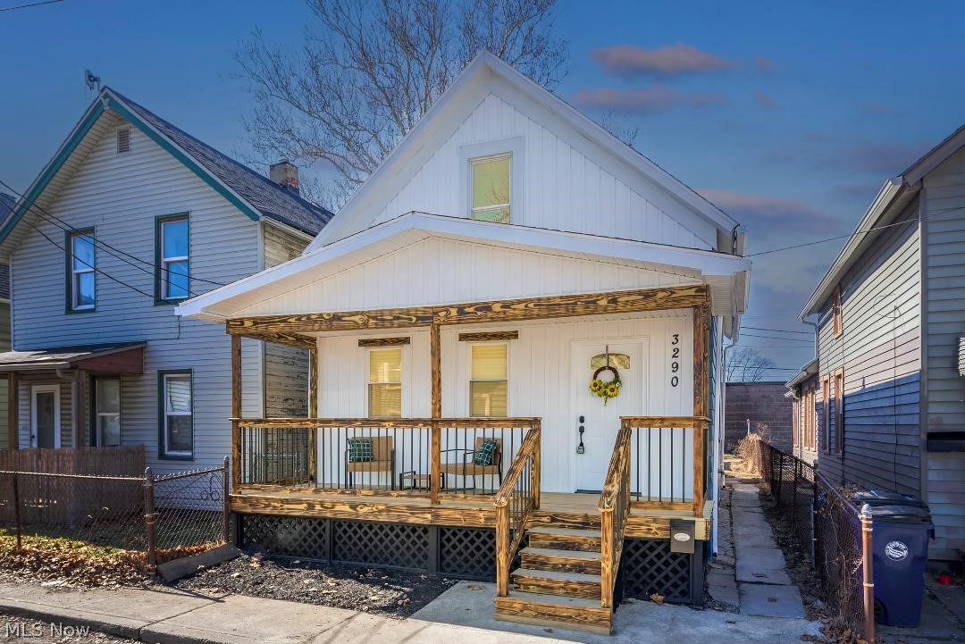 3290 W 23rd Place Cleveland OH 44109