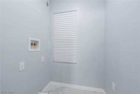 3290 W 23rd Place Cleveland OH 44109