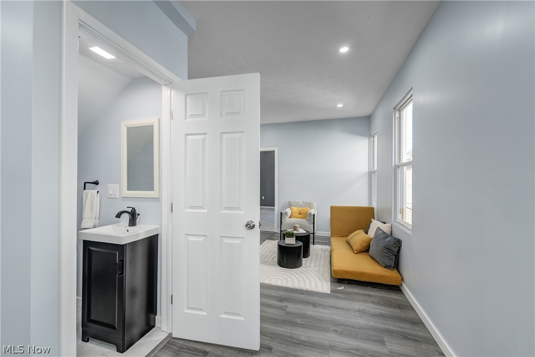 3290 W 23rd Place Cleveland OH 44109