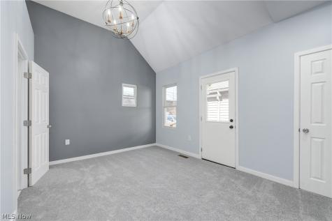 3290 W 23rd Place Cleveland OH 44109