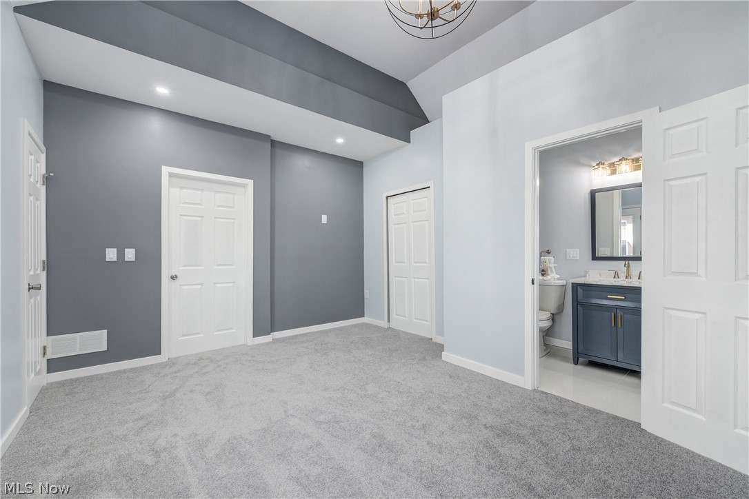 3290 W 23rd Place Cleveland OH 44109