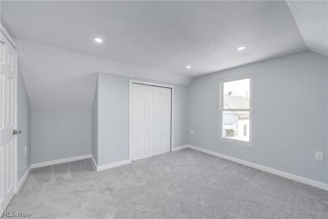 3290 W 23rd Place Cleveland OH 44109