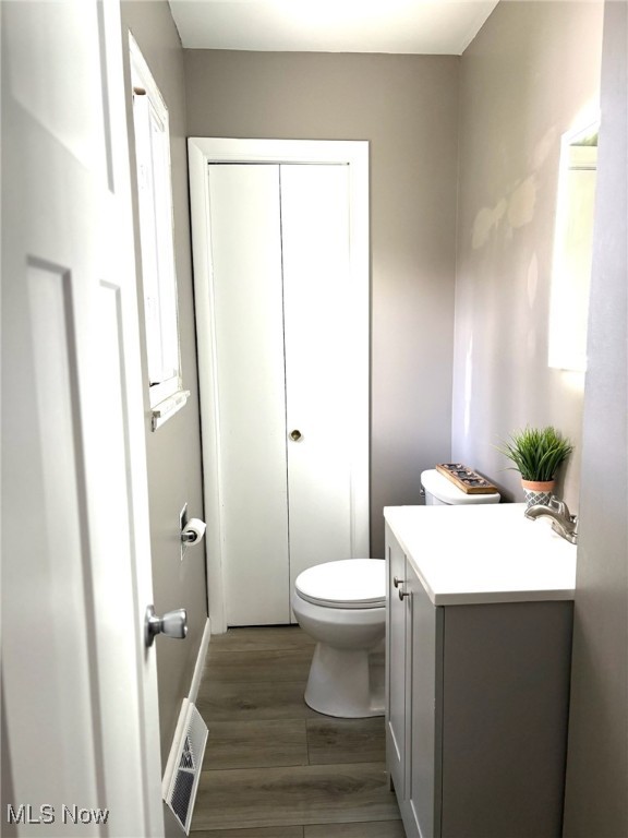 1054 Karen Drive Akron OH 44313