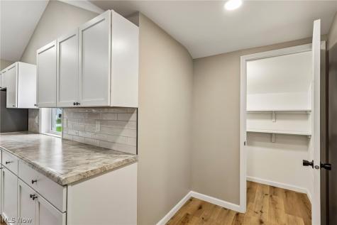 38849 Adkins Road Willoughby OH 44094