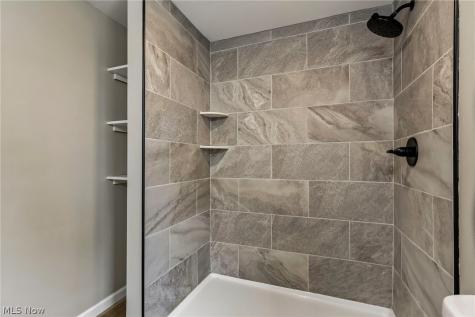 38849 Adkins Road Willoughby OH 44094